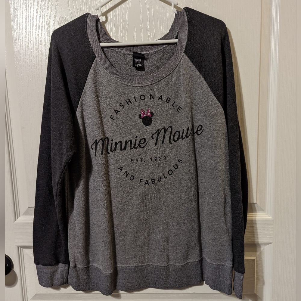Torrid Disney Minnie sweatshirt